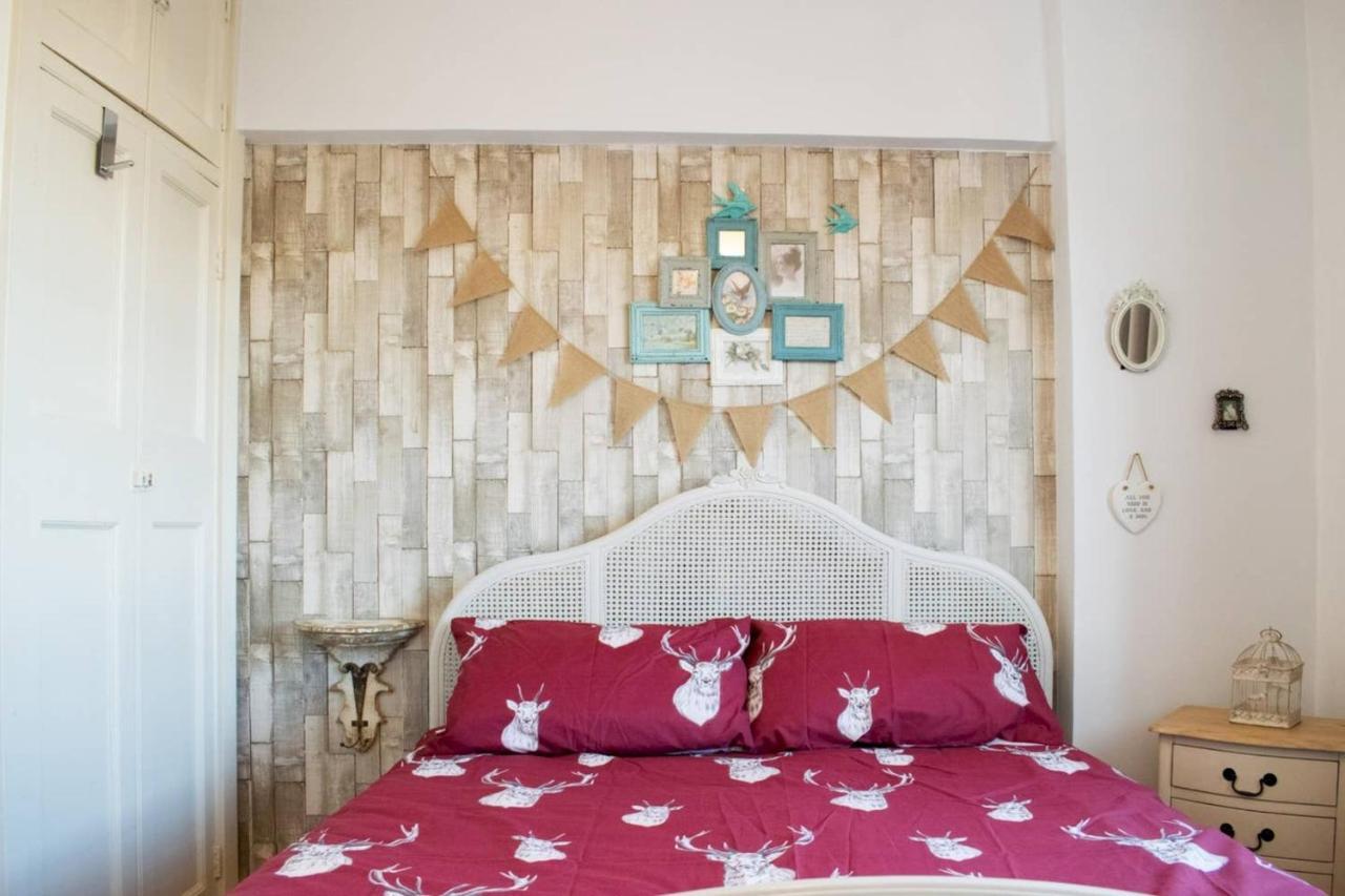 Beautifully Decorated Contemporary 2 Bedroom Flat London Kültér fotó