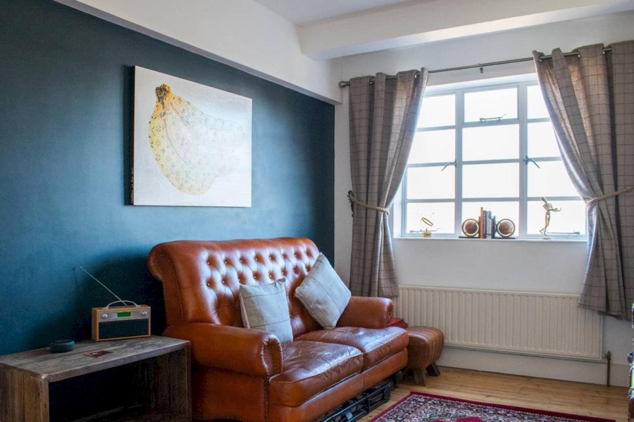 Beautifully Decorated Contemporary 2 Bedroom Flat London Kültér fotó